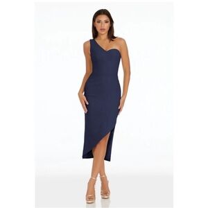 Dress the Population Magnolia One-Shoulder
Asymmetric Dress in Midnight Blue